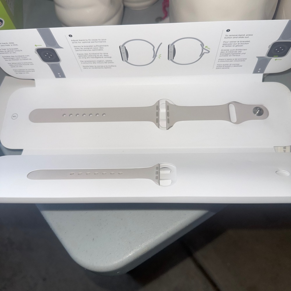 Apple Watch Sport Band 41mm Starlight Stainless Steel Pin S/M M/L New